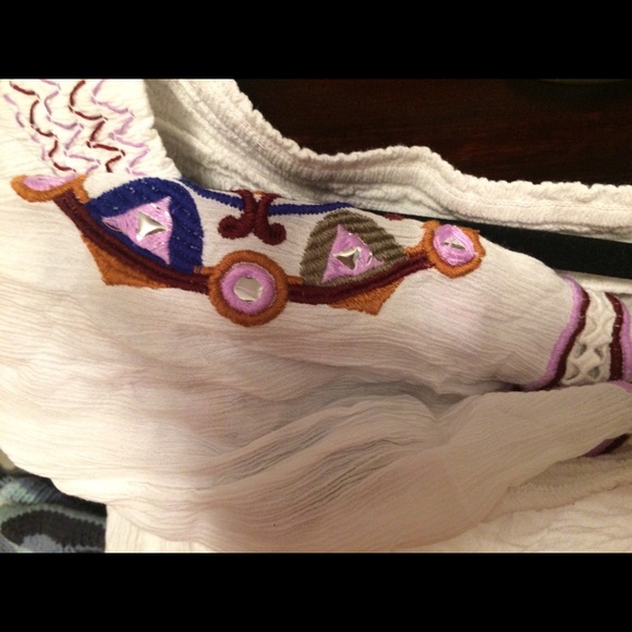 Top wore two times - Picture 2 of 5